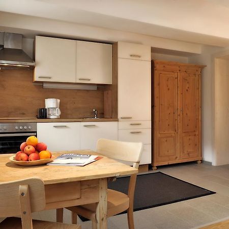 Apartment Nester Stumm Rum bild