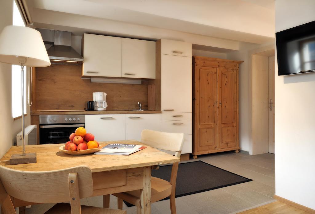 Apartment Nester Stumm Rum bild
